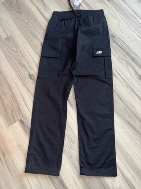 New Balance Black Men's Cargo Pants with Side Pockets